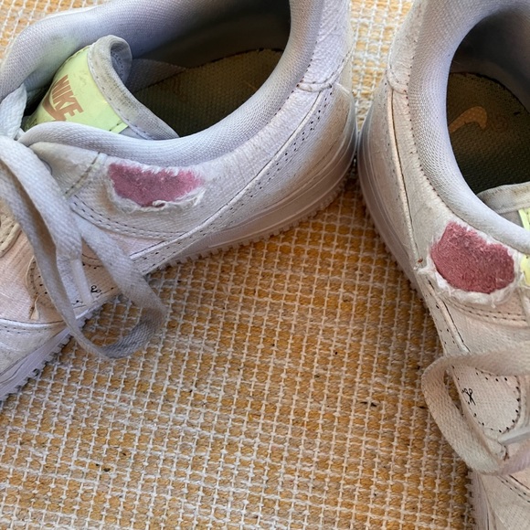 NIKE Womens Air Force 1 '07 Premium 'Pastel Reveal' SNEAKERS SIZE 8.5 UNREVEALED - Picture 8 of 9